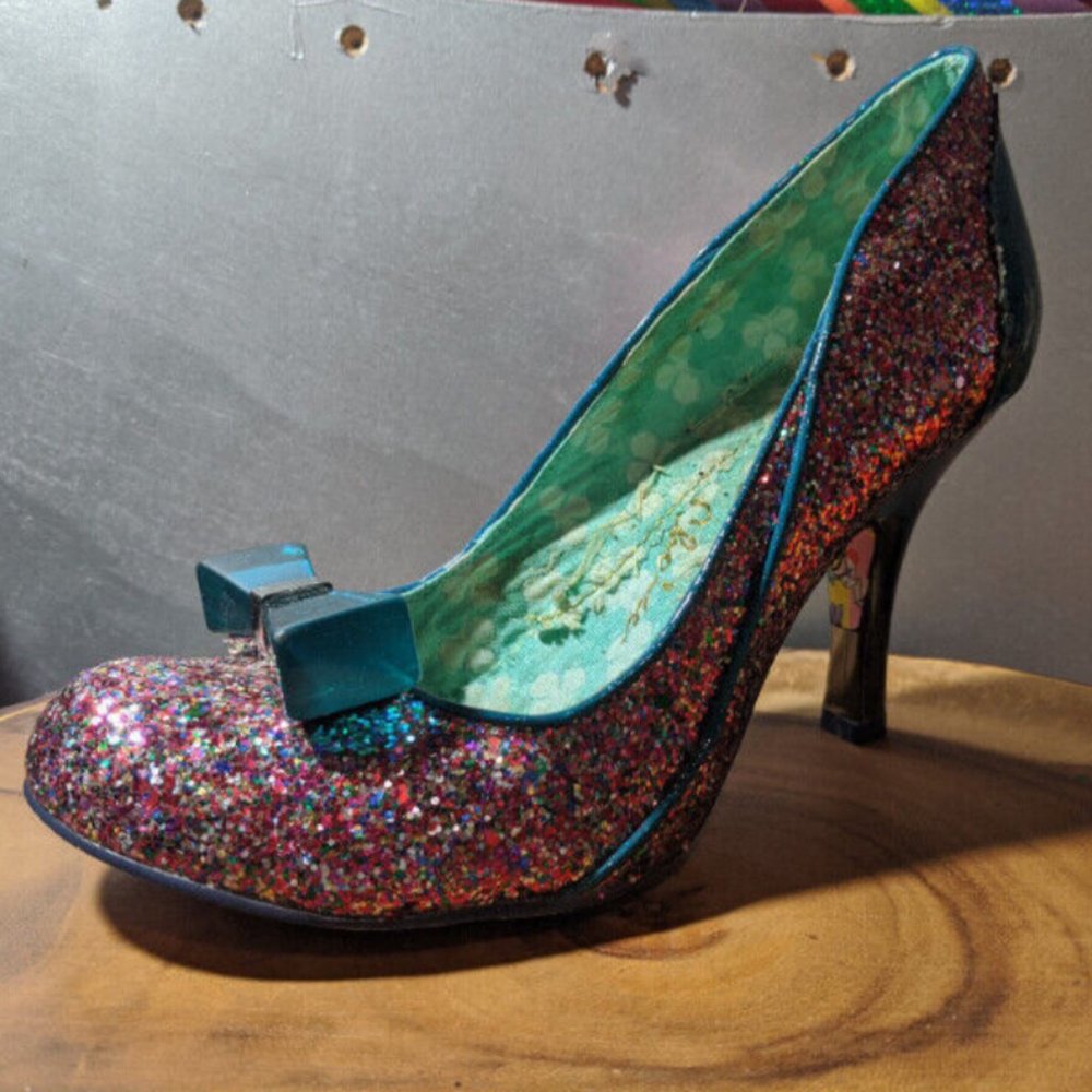 Sparkly African glitter high heels